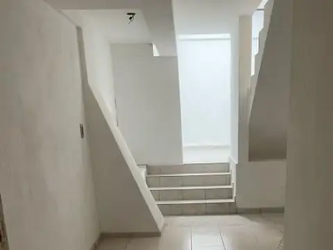 Local en Alquiler en La Plata, $ 950.000