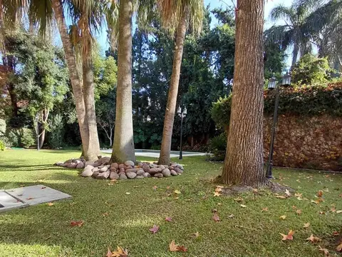 Departamento en Venta con 5 cocheras