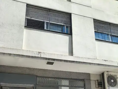 BELGRANO: LOCAL 4 MTS DE FRENTE