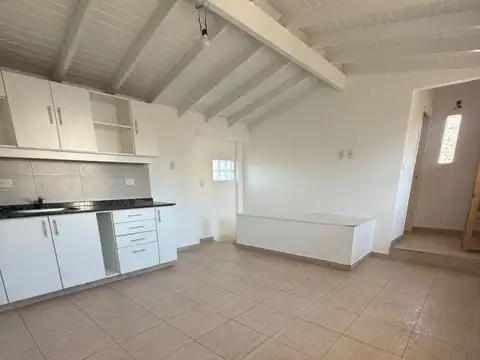 Departamento en Alquiler en Beccar, $ 480.000