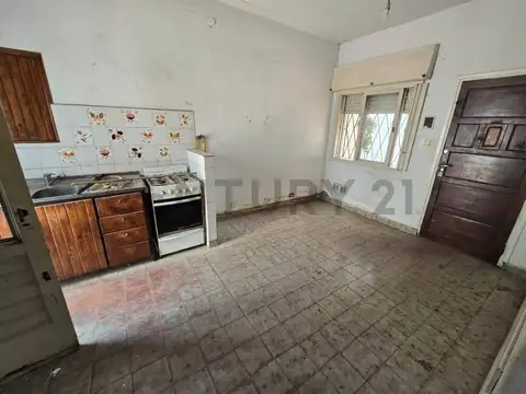 Casa en Venta en Moron Sur, USD 85.000