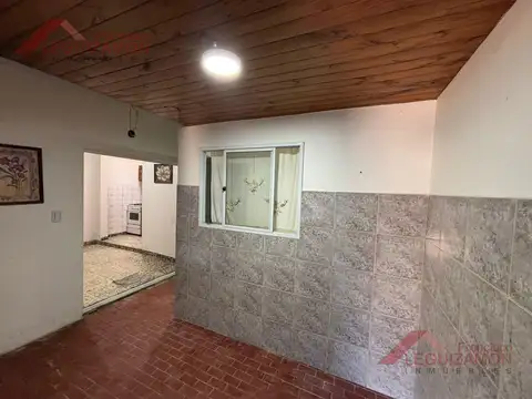 Depto Tipo Casa en Alquiler de 3 ambientes