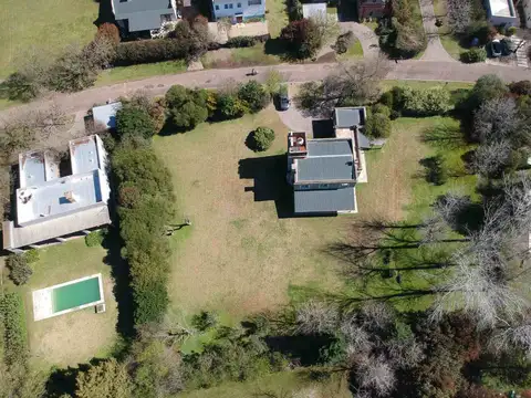 La Emilia Club de Campo, Ruta 28 5500