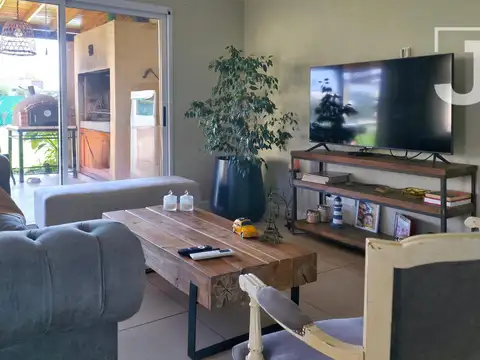 Casa en venta 4 ambientes. Terreno 520 m2 San Alonso. Pilar del este