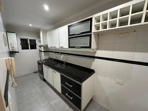 Departamento 3 ambientes con 2 baños