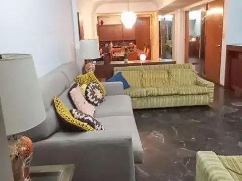 Departamento 4 ambientes con 3 baños