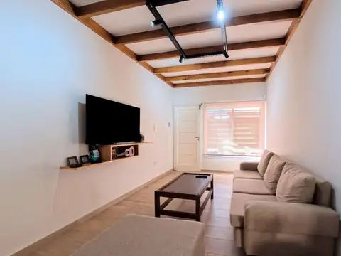 Depto Tipo Casa en Venta en José León Suárez, USD 117.000