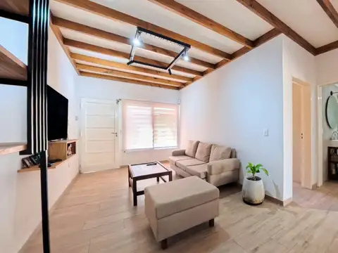 Depto Tipo Casa en Venta de 3 ambientes