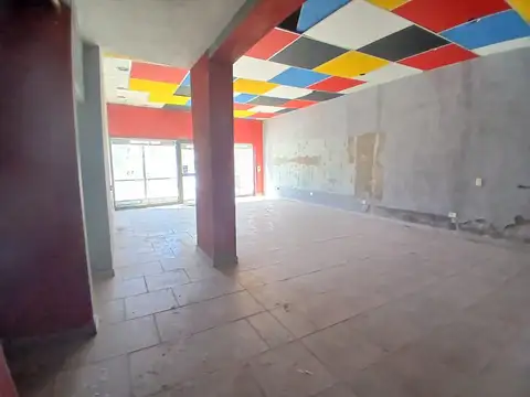 Local en Venta 15 años