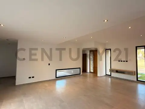 Casa en Venta 1 año