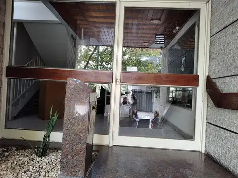 Bolivar 451 , Piso 5