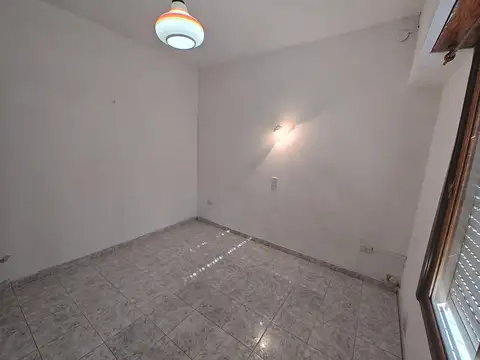 PH en  venta en Moron