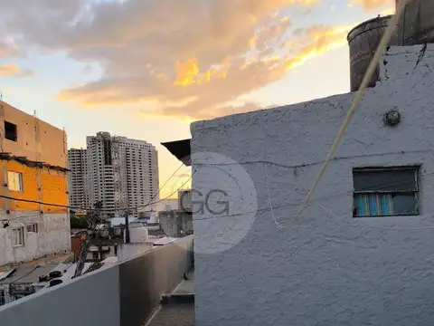 Monseñor M. de Andrea 100