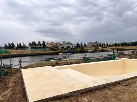 Casa Chalet  en Venta en El Naudir, Escobar, G.B.A. Zona Norte