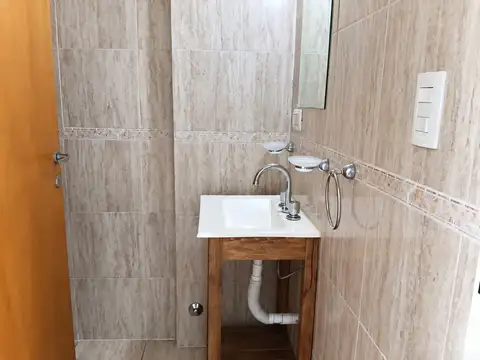 Depto Tipo Casa en Alquiler en Villa Luro, $ 1.300.000