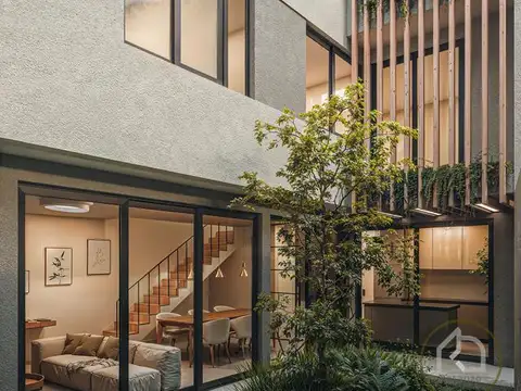 Casa de pasillo en venta 3 dormitorios Pichincha