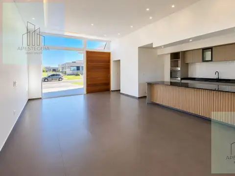 Casa en Venta en Canning, USD 235.000