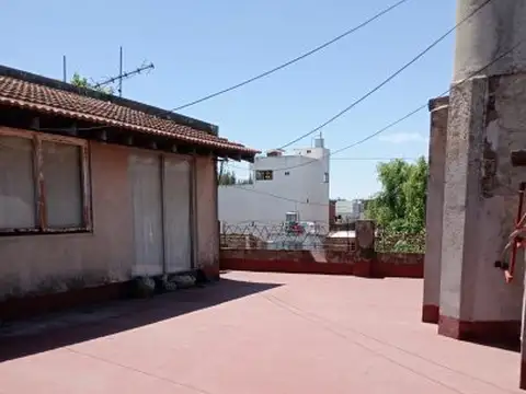 Depto Tipo Casa en Venta 45 años