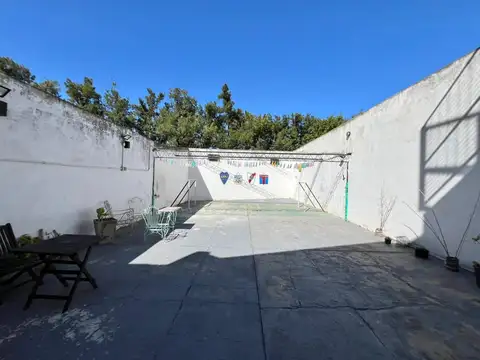 Local en Alquiler 25 años