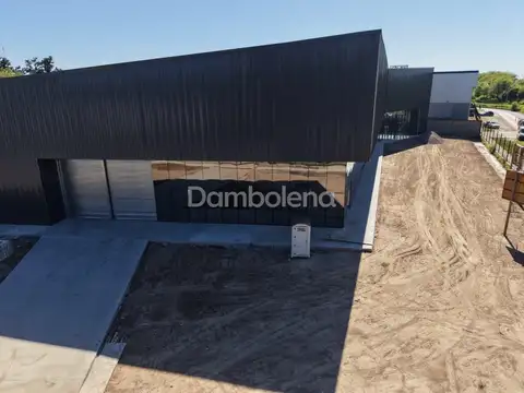 Local en Alquiler en Paso del Rey, USD 3.770