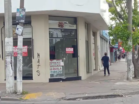 Local en Alquiler en Moreno, USD 2.500