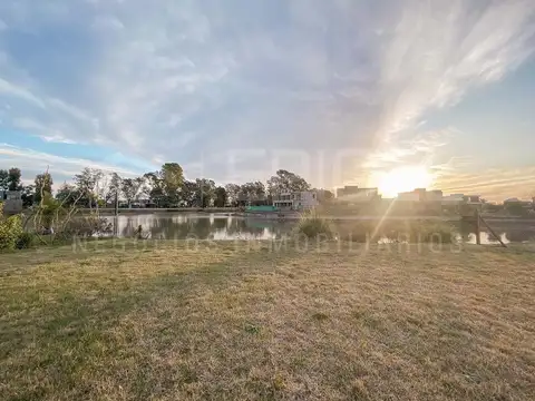 Terreno en Venta de 806,0 m2
