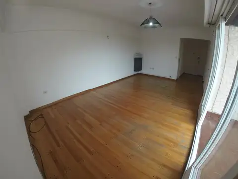 Departamento en Alquiler en Mataderos, $ 700.000