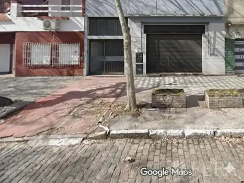 MANUEL CASTRO  al 900