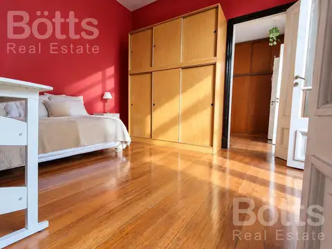 Depto Tipo Casa en Venta 70 años