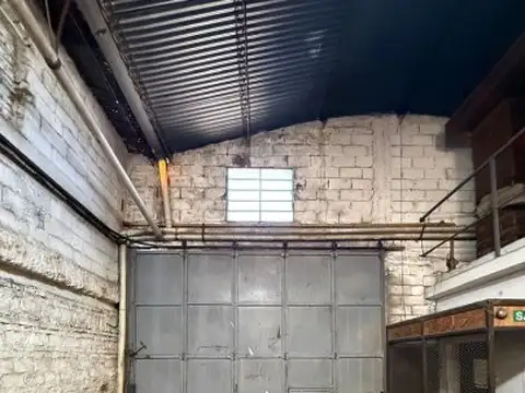 Galpón 660m2 - Vélez Sarsfield 6370 - Rosario - Alquiler