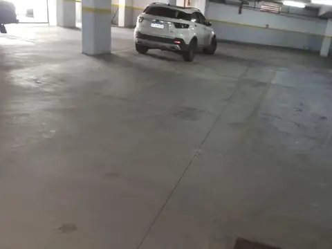 Av, Del Puerto 200
