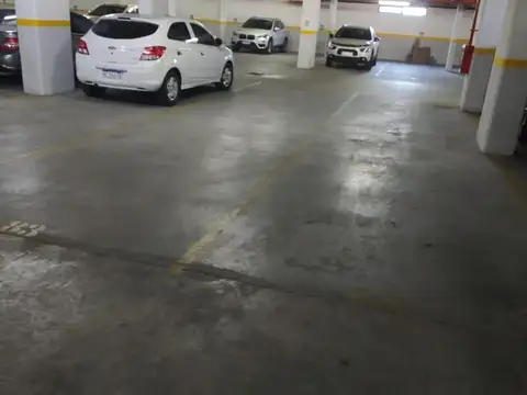 Av, Del Puerto 215