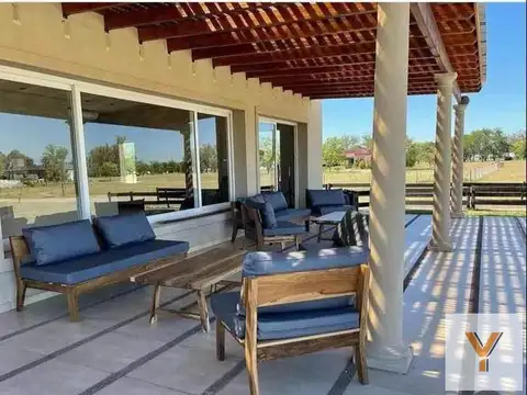 Terreno en Venta de 2320,0 m2