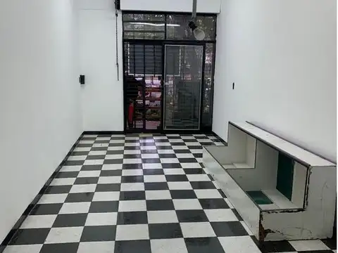 Local en Venta Via Pública