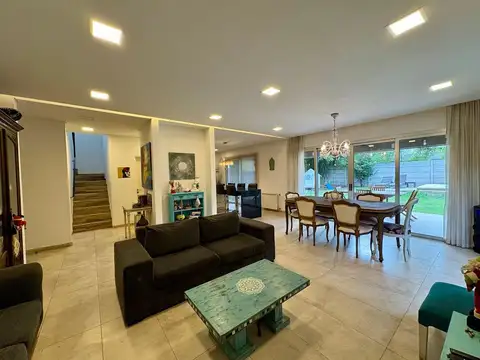 Venta casa Rincón de Leloir Jacuzzi Seguridad Prem