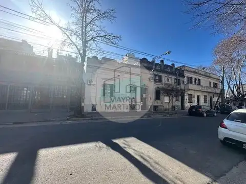 Casa en Venta en Barrio Parque San Martín, USD 230.000