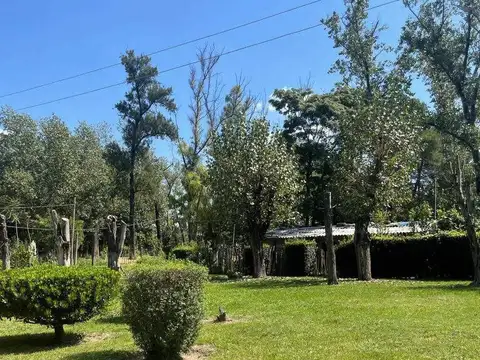 Casa quinta a la venta en Barrio Pompeya, Merlo