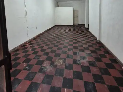 Local en Alquiler en Caseros, $ 350.000