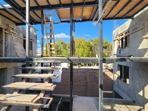 Departamento en Venta con 1 cocheras