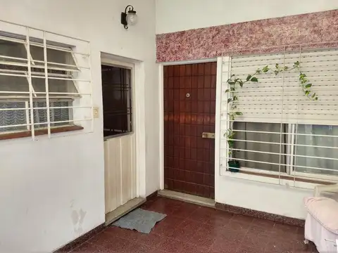 PH - Ramos Mejia Sur - 2/3 Amb/Patio/Terraza - SIN EXPENSAS 