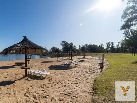 Terreno en venta - 880Mts2 - Aluen, Tristán de Suarez