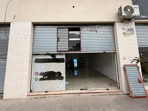 Local en Alquiler en San Miguel, $ 800.000
