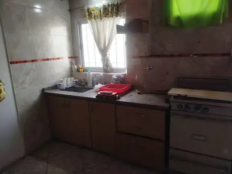 Depto Tipo Casa en Venta de 4 dormitorios