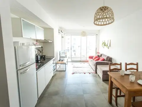 Venta departamento súper luminoso con balcón y amenities