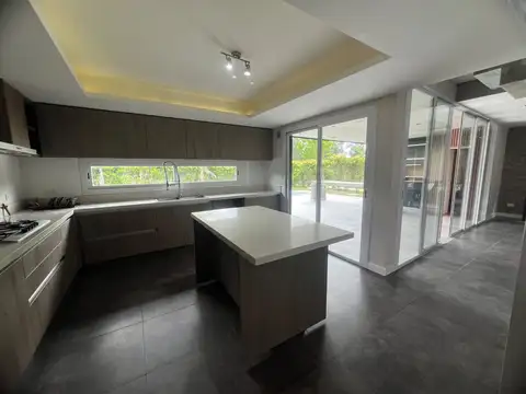 Casa en Venta al Noroeste