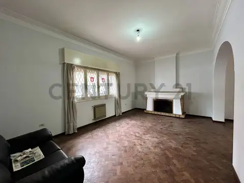 Venta - Lote con casa para desarrollo (PB+10) | Mendoza 2900, Barrio Lourdes