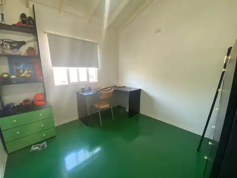 Casa en Alquiler en Gregorio de Laferrere, $ 780.000
