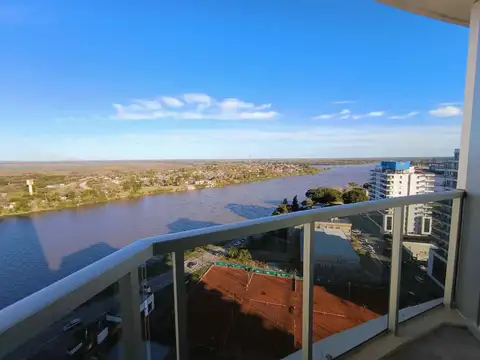 ¡ Departamento semipiso en Amarras Center !
