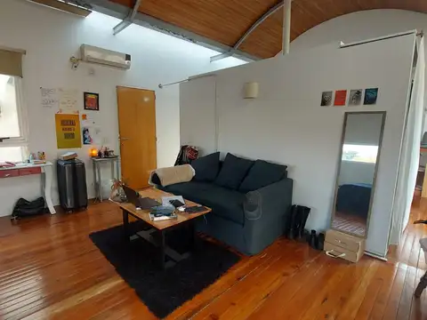 Departamento en Alquiler en San Isidro Vias / Rolon, $ 800.000