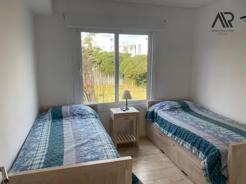 ALQUILER DE TEMPORADA APARTAMENTO c/ cochera en La Barra